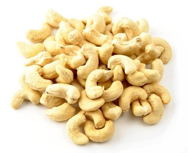 Harvest Direct Grade A Premium Dried Raw Cashew Nuts - Large (1kg)
