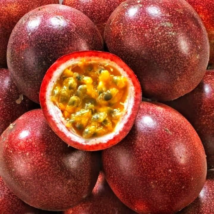 FarmMaster Organic Dried Fresh Passion Fruits - Large (1kg)