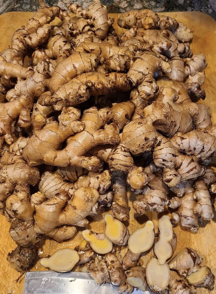 Organic Valley Grade B Organic Fresh Ginger - Extra Large (2kg)